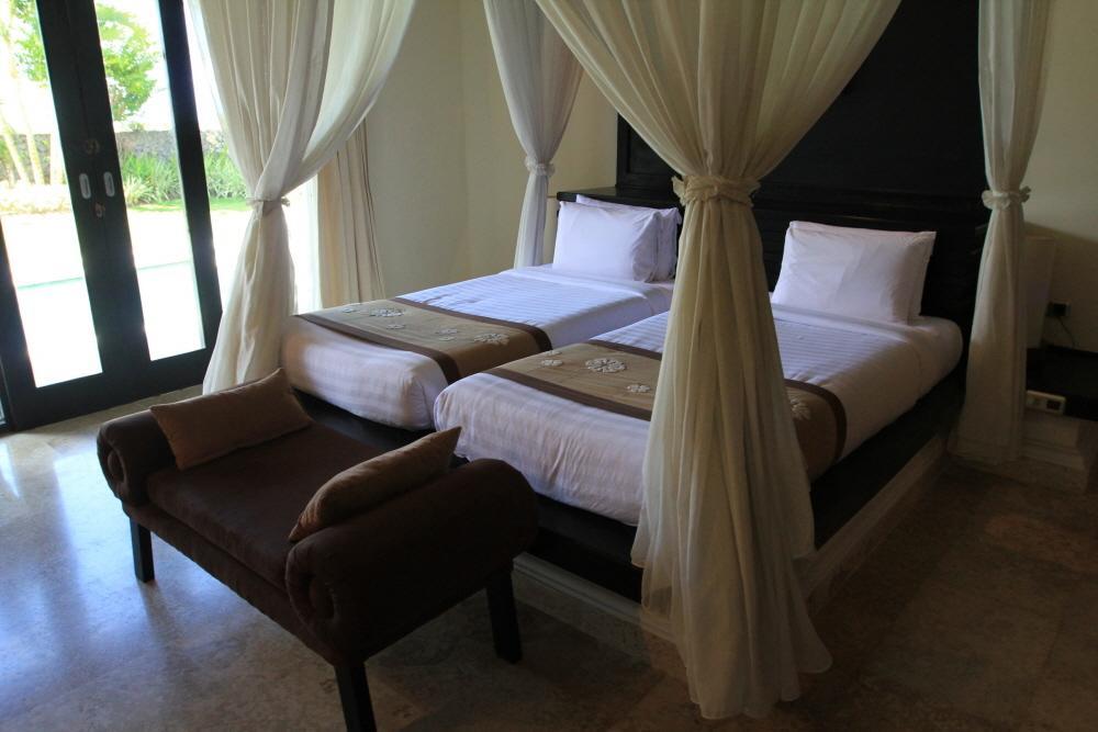Royal Pool Villa Bali 努沙杜瓦 客房 照片